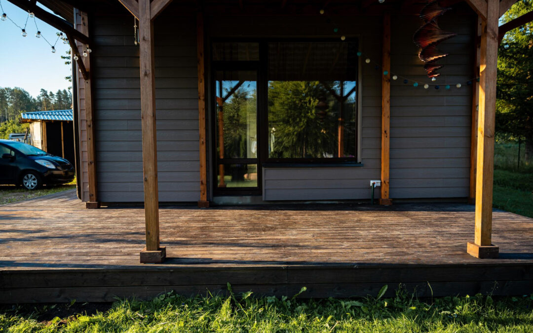 Protecting Your Deck From End-of-Summer Storm Damage